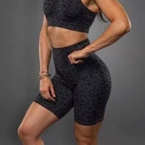 VIOLATE The Dress Code - Bike Shorts